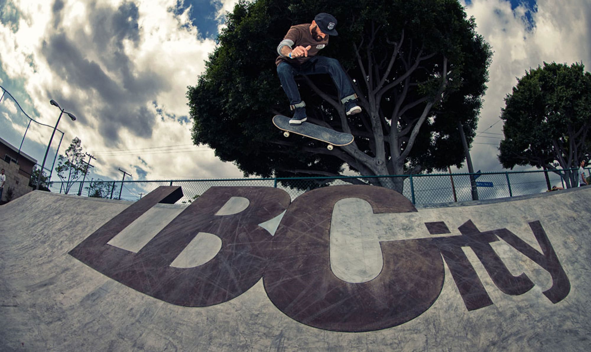 Top 6. Скейт Плаза чыф. Обои на айпад скейтпарк. Скейт Плаза Баку. Paris Skatepark.