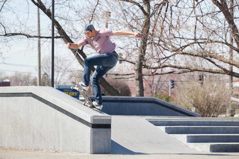 WorthbrookOaklawnSkateparkFrontsideBluntPhotoMarfa