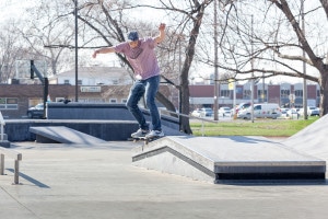 WorthbrookOaklawnSkateparkNosegrindPhotoMarfa