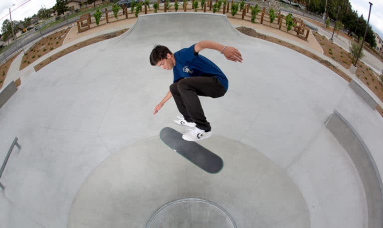 danielespinoza_losamigos_treflip_active_spohnranchP