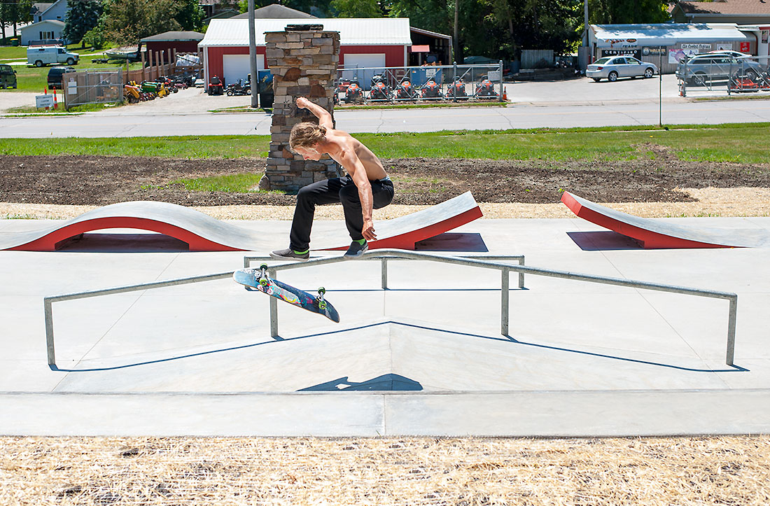 WintersetSkateparkSpohnRanch360flipB