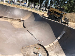 SpohnRanchNorthBeardsleySkateparkbowlmiddle