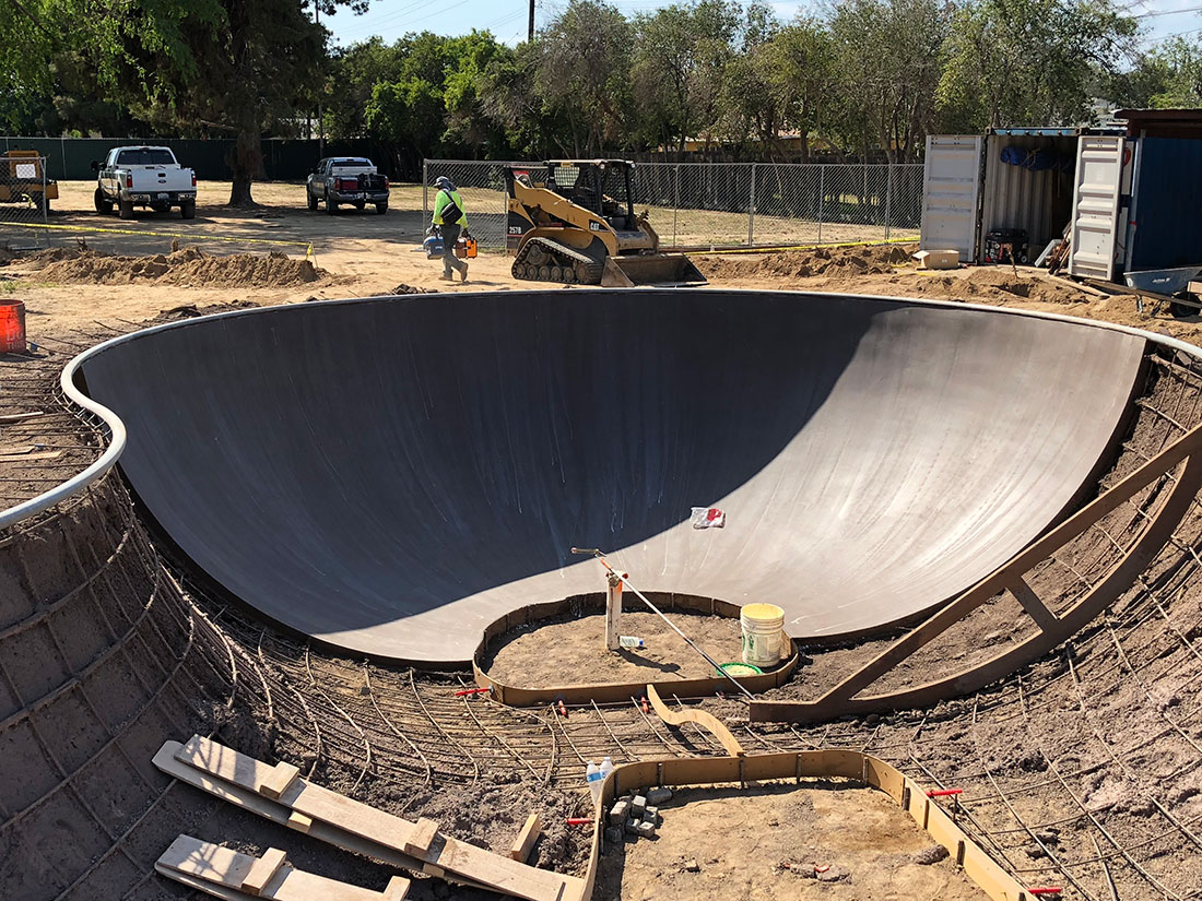 SpohnRanchNorthBeardsleySkateparkdeepend2