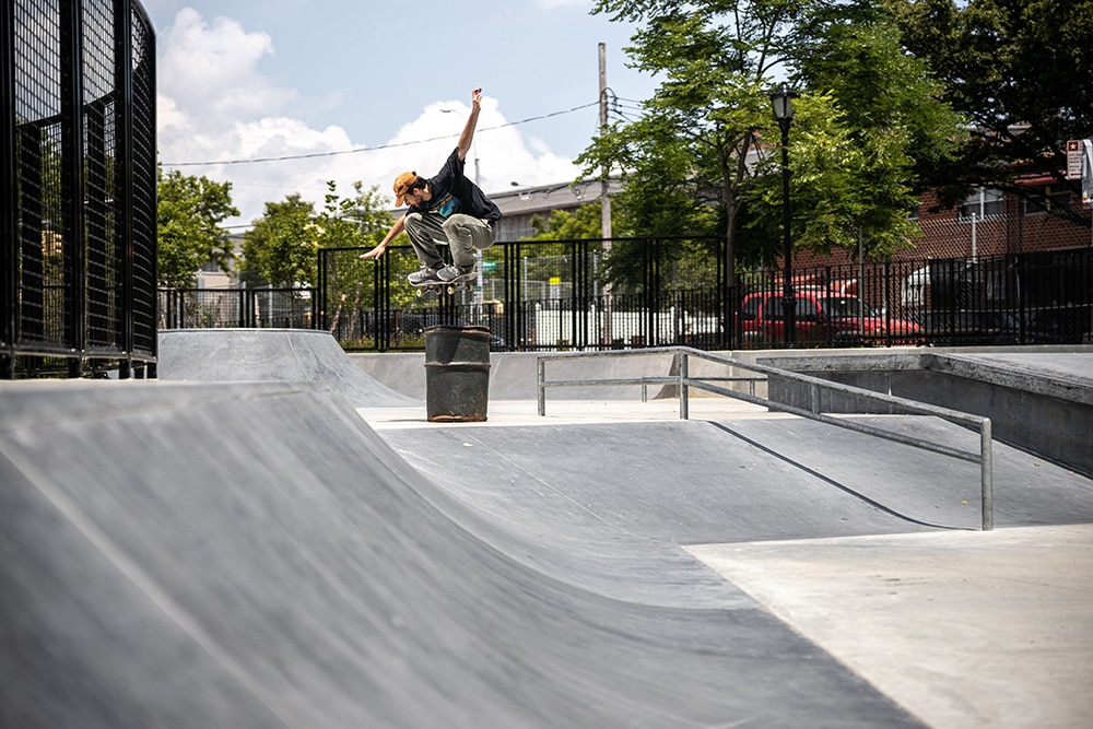 Switch Ollie BetsyHead Skatepark 