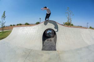 Backside Smith through the Perris Keyhole