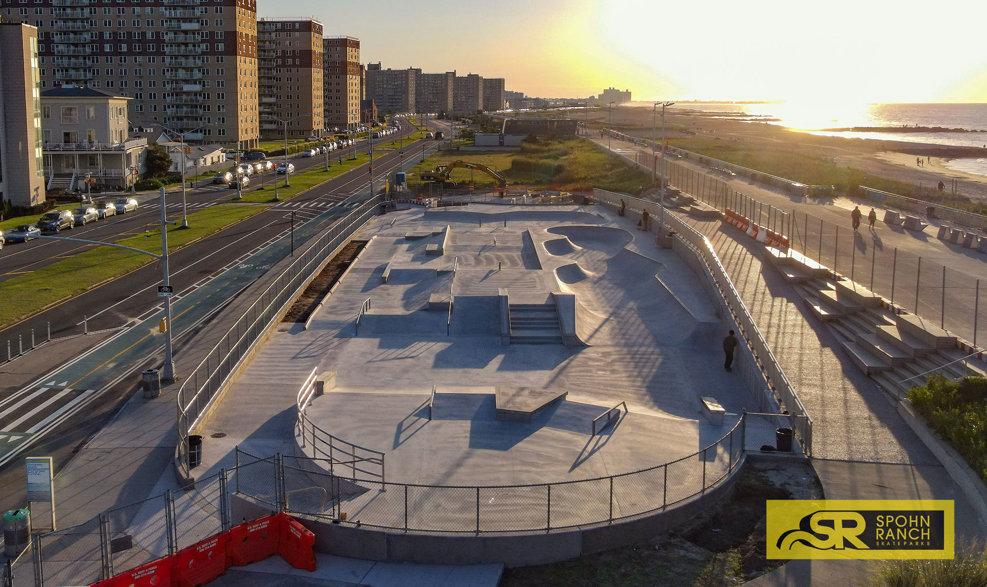 Rockaway Beach Skatepark with Hubbas, Rails, Manuals and Stairs