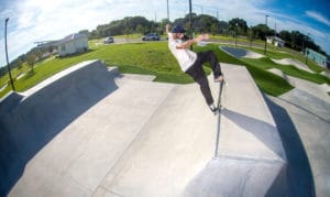 Cesar Fernandez Frontside Blunt at Carrollwood Skatepark built by Spohn Ranch