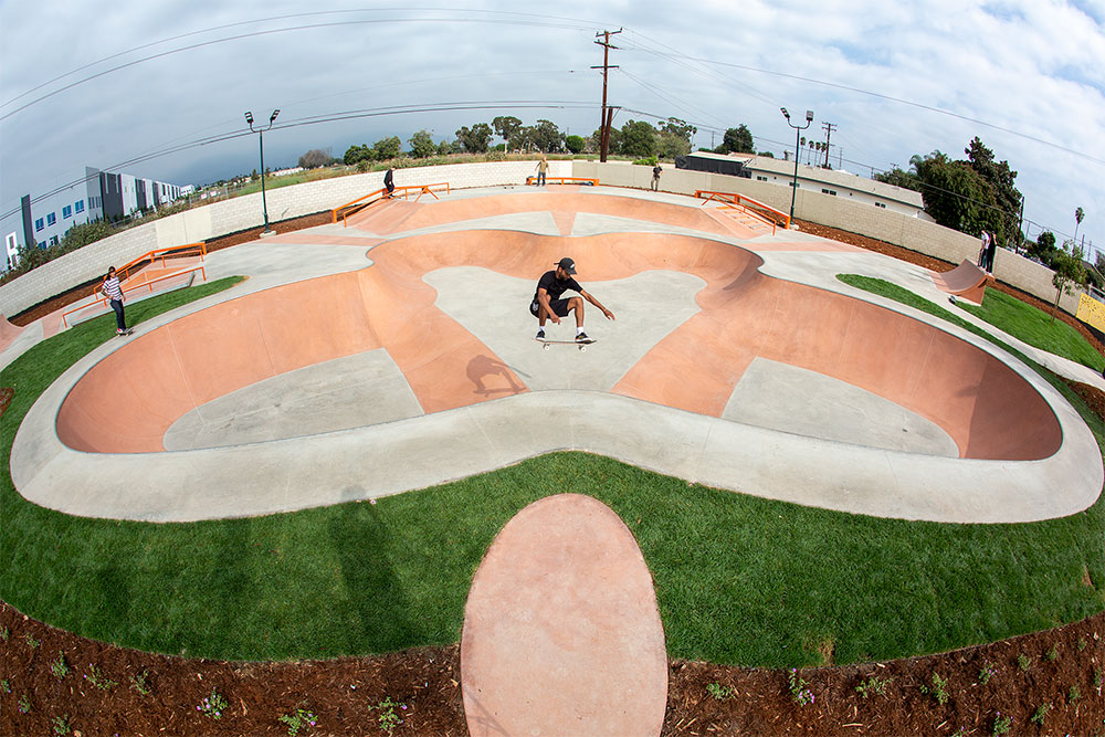 Butterfly bowl at Gibson Mariposa Skatepark in El Monte, CA