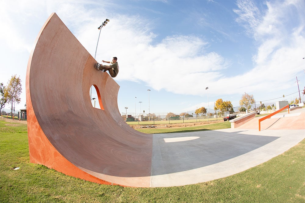 Craig Edwards Frontside Grind over the La Puente Skatepark Beast Designed and Built by Spohn Ranch