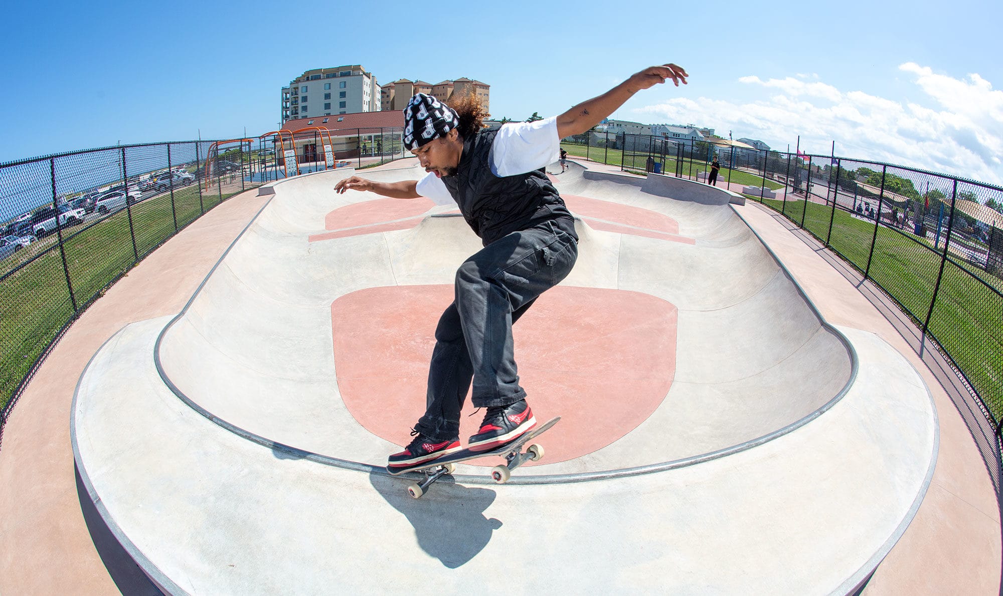 Transition bowl extension nosegrind in Long Branch Skatepark, NJ