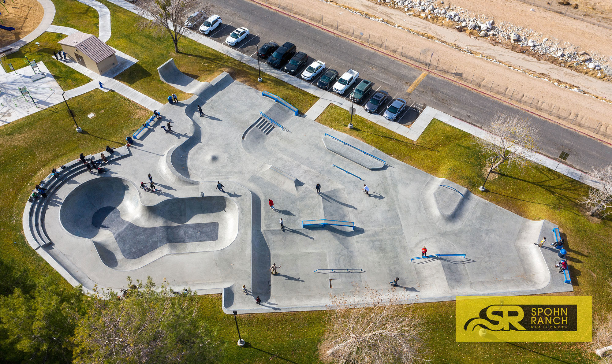 Huge 8 foot pool coping bowl at Victorville Skatepark