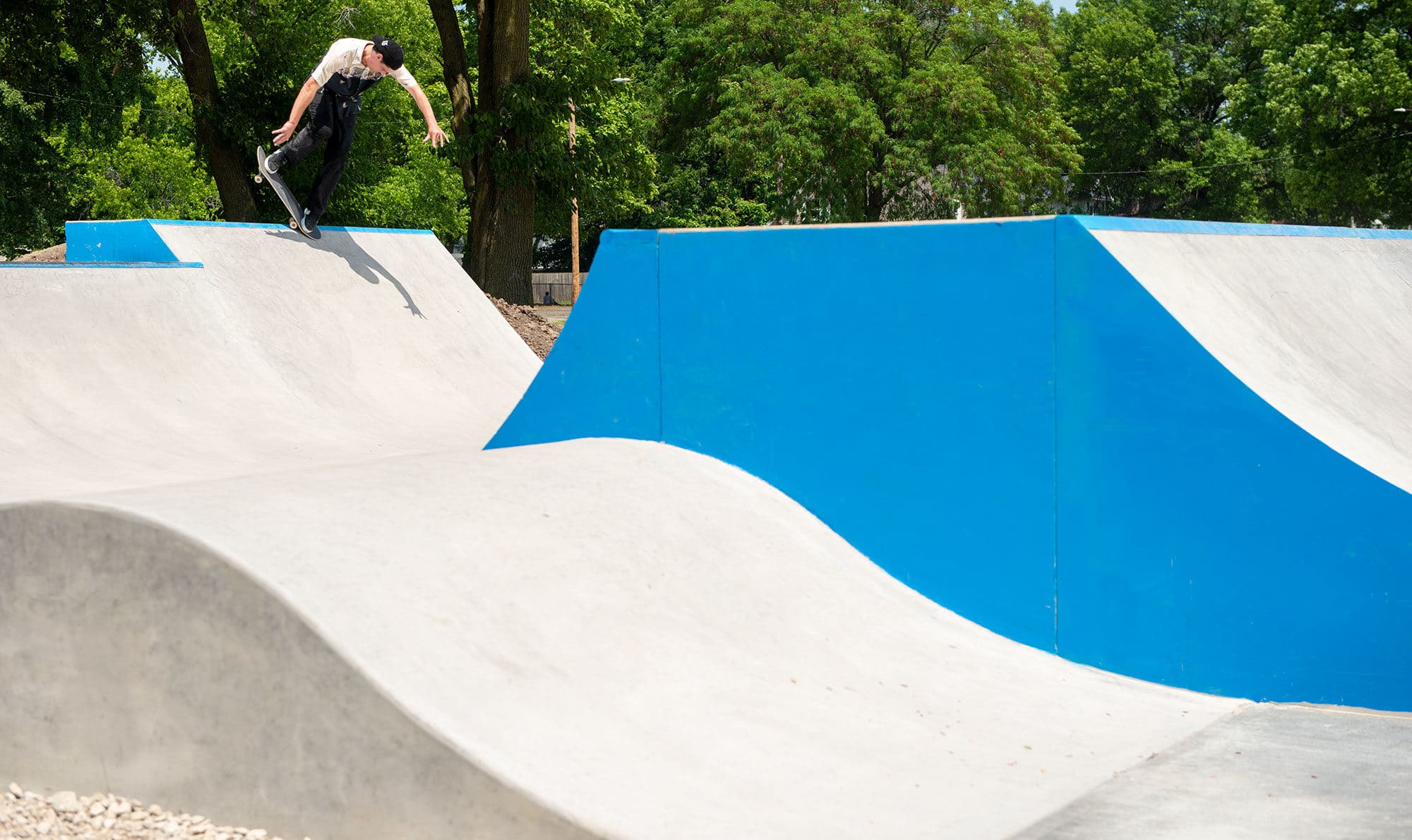 Backside Overcrooks by St. Louis Randy Ploesser on the bank at Springfield Skatepark in Iles Park