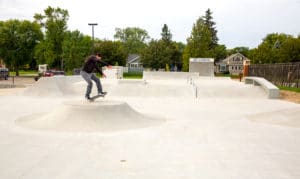 Fakie Manny by Randy Ploesser at Grand Forks Skatepark designed and built by Spohn Ranch