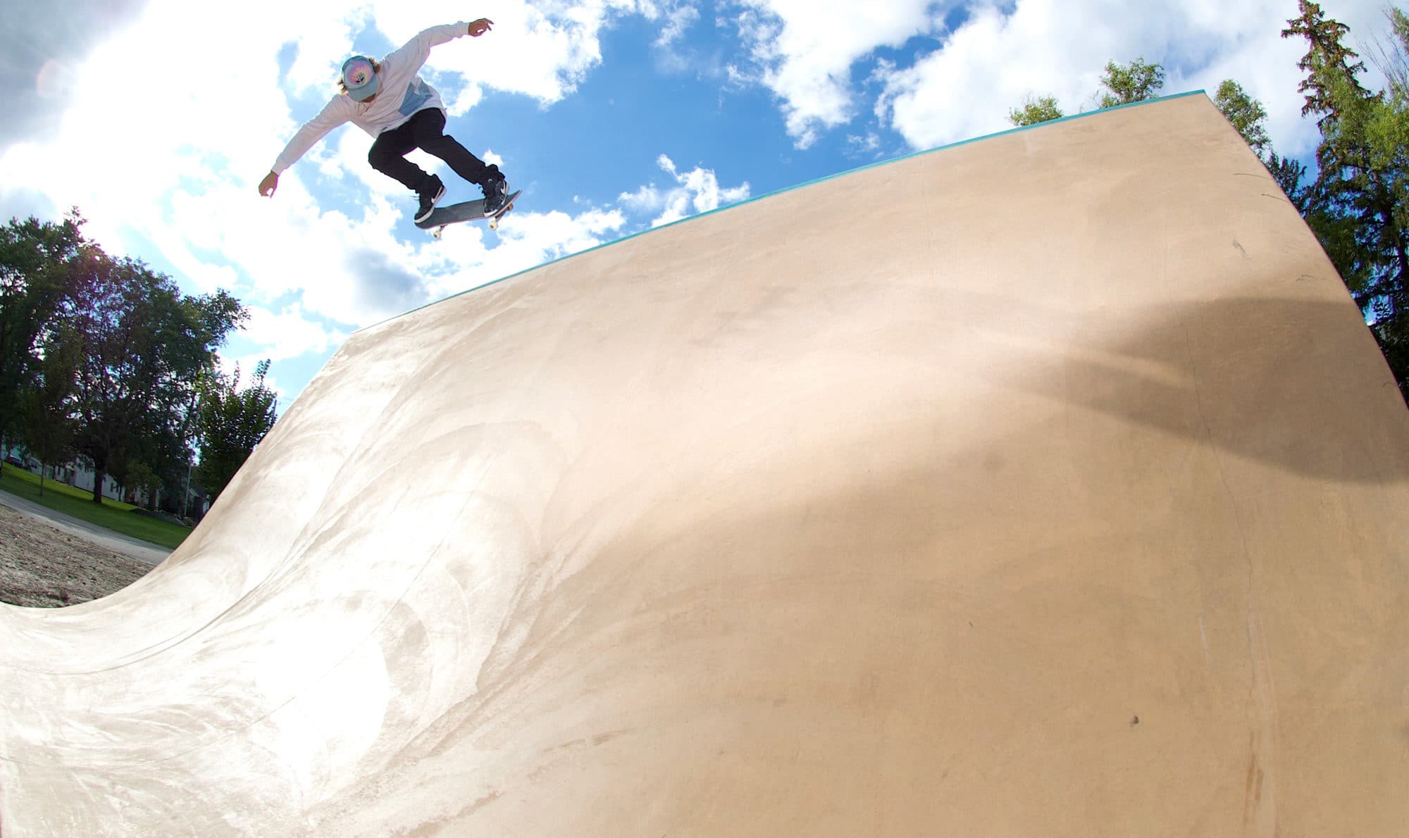 Huge backside ollie at Medina Skatepark, NY