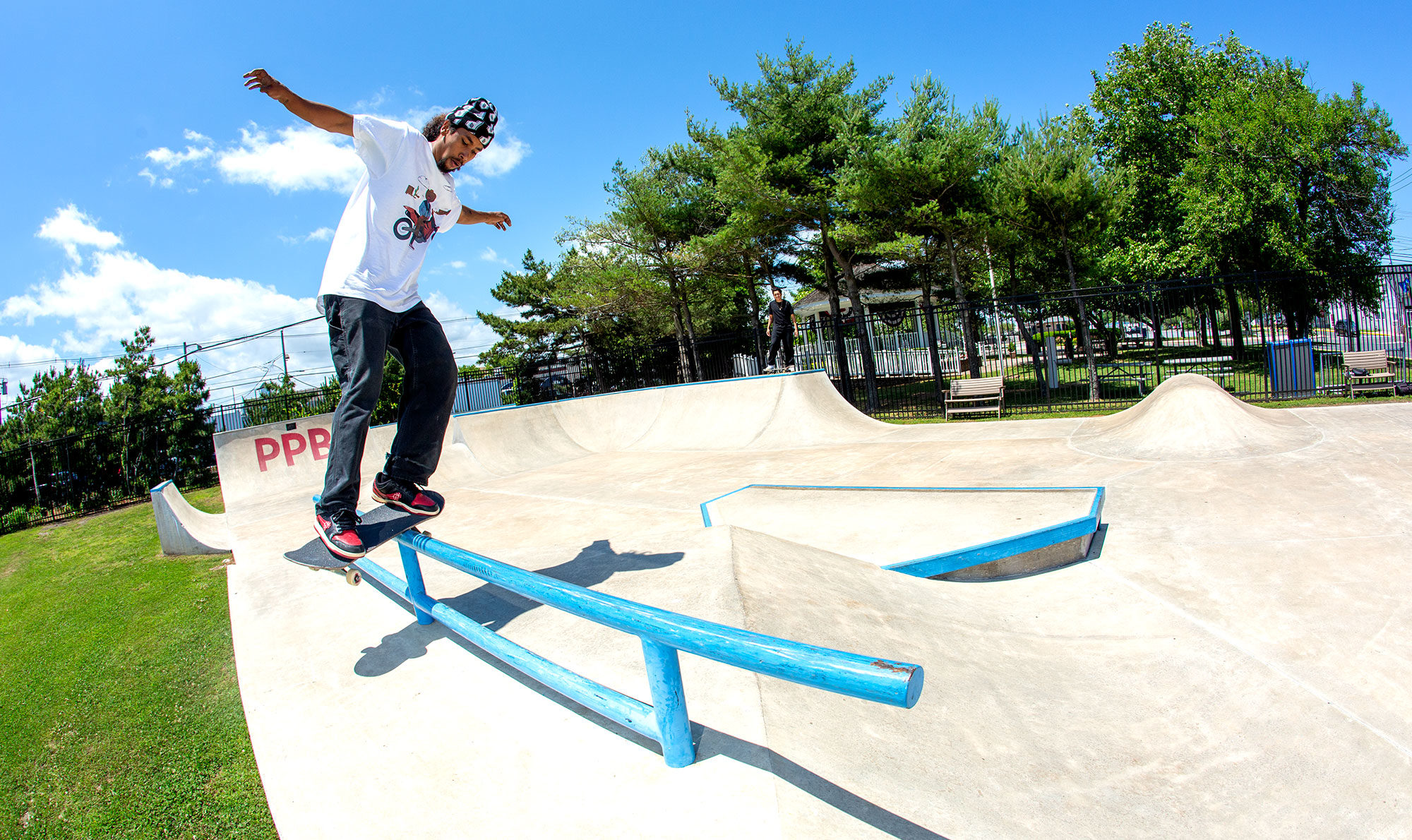 Feeble Pyramid Transfer on the flat bar at PPB