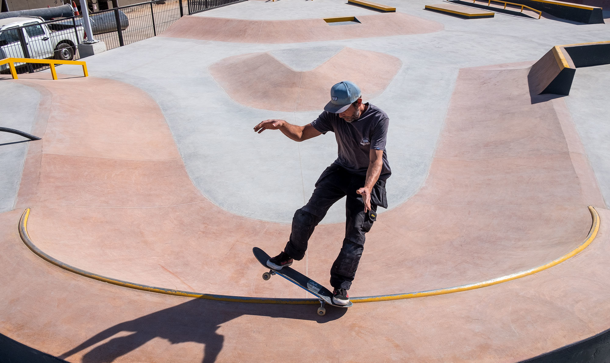 Solid 5.0 through the corner of the Riyadh Skatepark